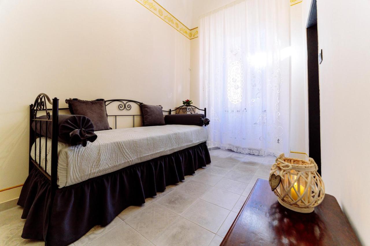 Come Nelle Favole The Classic B&B Toirano Extérieur photo