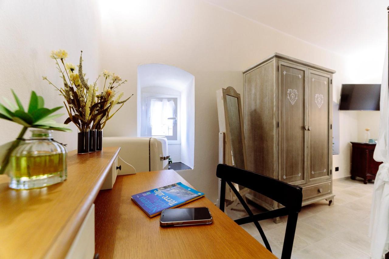 Come Nelle Favole The Classic B&B Toirano Extérieur photo